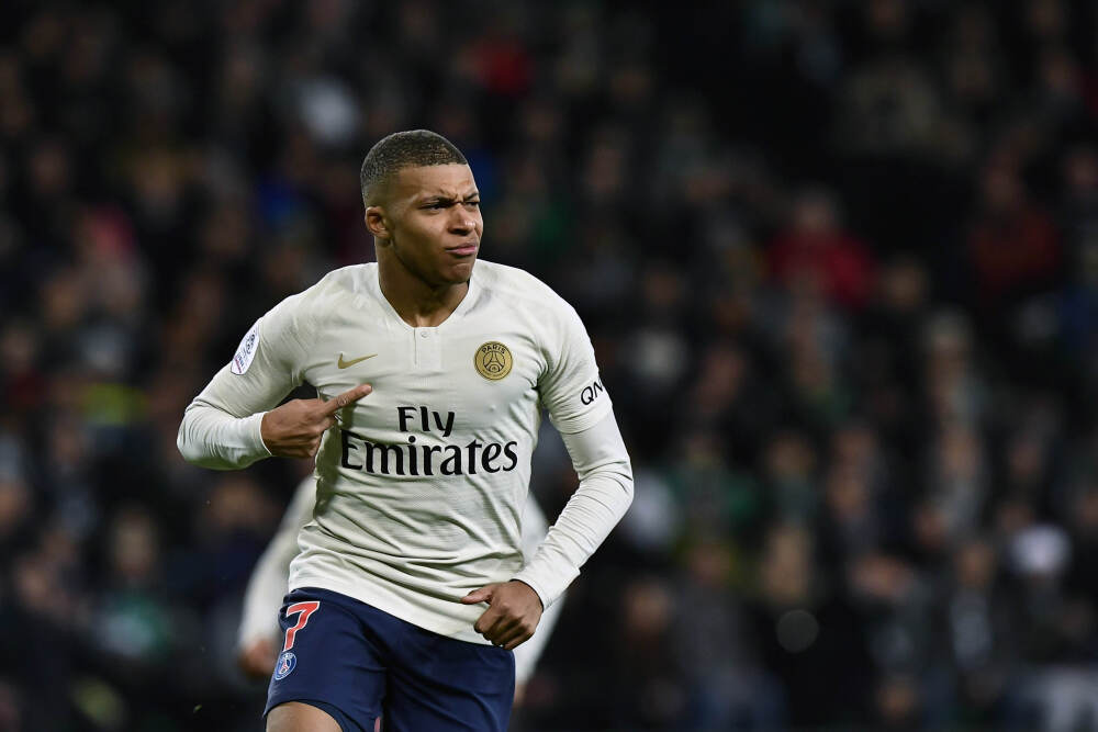 官方：塞维北看台部分关闭处罚从三场减到一场，罚款降至6000欧